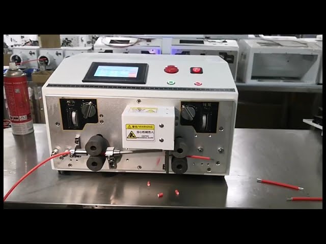 Automata pneumatikus kábelcsupaszító gép – Többmagos huzalstripper és vágó gyári megoldás