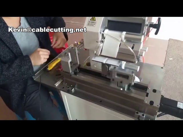 Automatikus kábelcímke hajtogatott címkéző gép kábelvezetékekhez