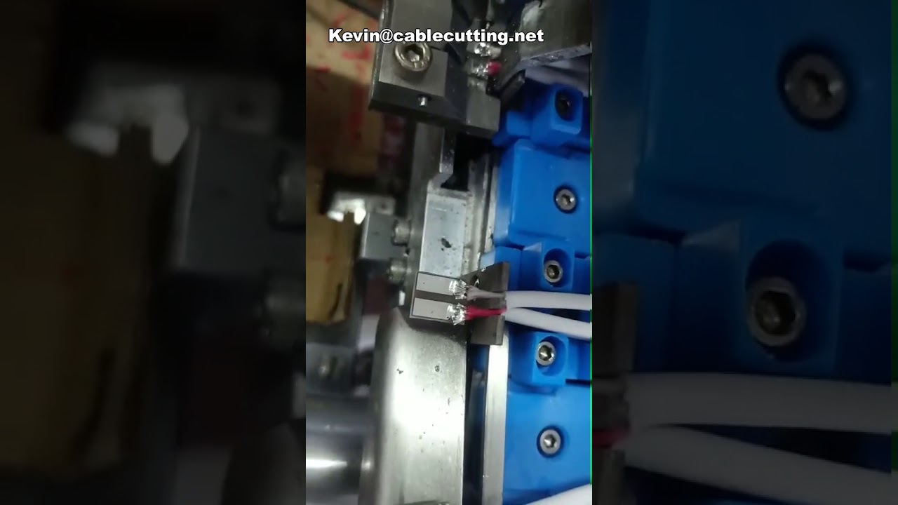 Automatikus 2 érintkezős USB csatlakozó forrasztó- és kábelkészítő gép