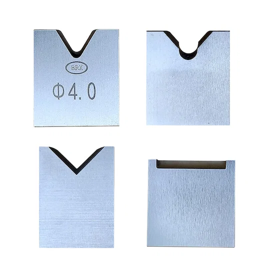 Vízszintes pneumatikus csupaszító kések